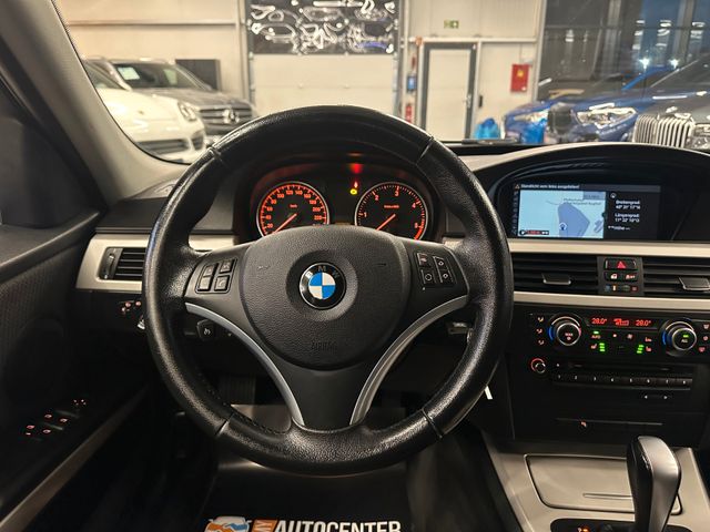 BMW 318 d Touring *Klima*SHZ*TÜV*Navi*PDC*AHK*
