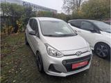 Hyundai i10 Classic, Scheckheft gepflegt, LMF - Hyundai i10 Gebrauchtwagen in Hamburg