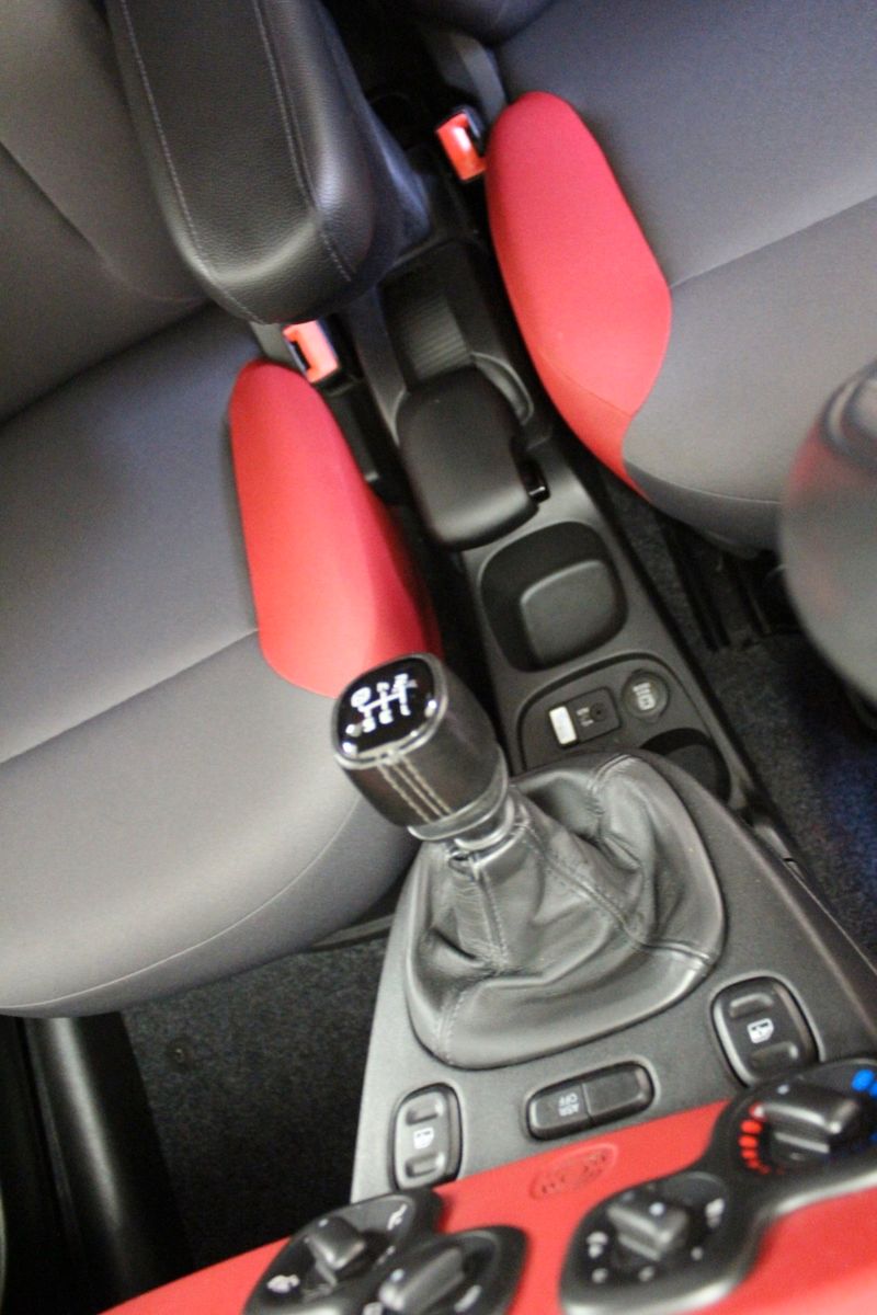 Fahrzeugabbildung Fiat Panda  Lounge 1.2