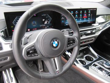 BMW X7 M60 - 9