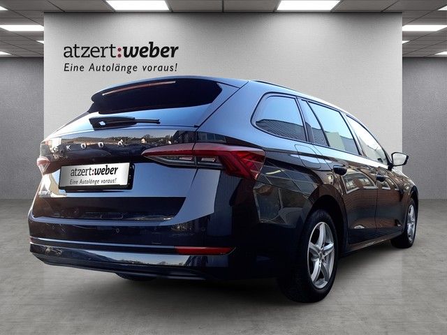 Fahrzeugabbildung Skoda Octavia Combi Clever 2.0TDI DSG AHK Navi Kamera