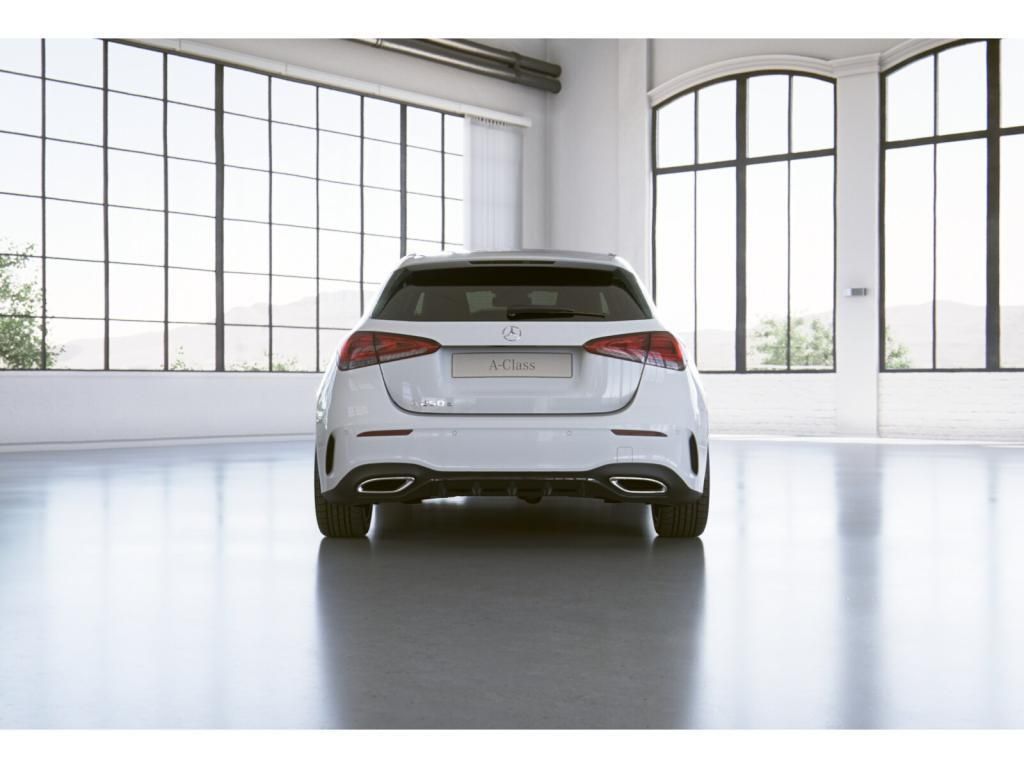 Mercedes-Benz A 250 e AMG APP NAVI LED 360°Kam SHZ Totw. LMR foto 4