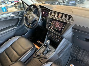 MYAUTOCENTER – Gebraucht- und Jahreswagen mit Werkstattservice in Pfaffenhofen Volkswagen Tiguan *1.HAND*MEMORY*ACC*LED*CARPLAY*3-ZONEN*