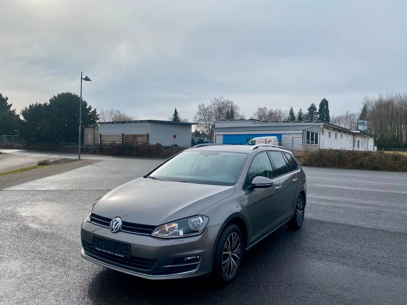 Volkswagen Golf 7 2,0 TDI*STANDHEIZ.+AHK+KLIMATRO+SHZ+EURO6