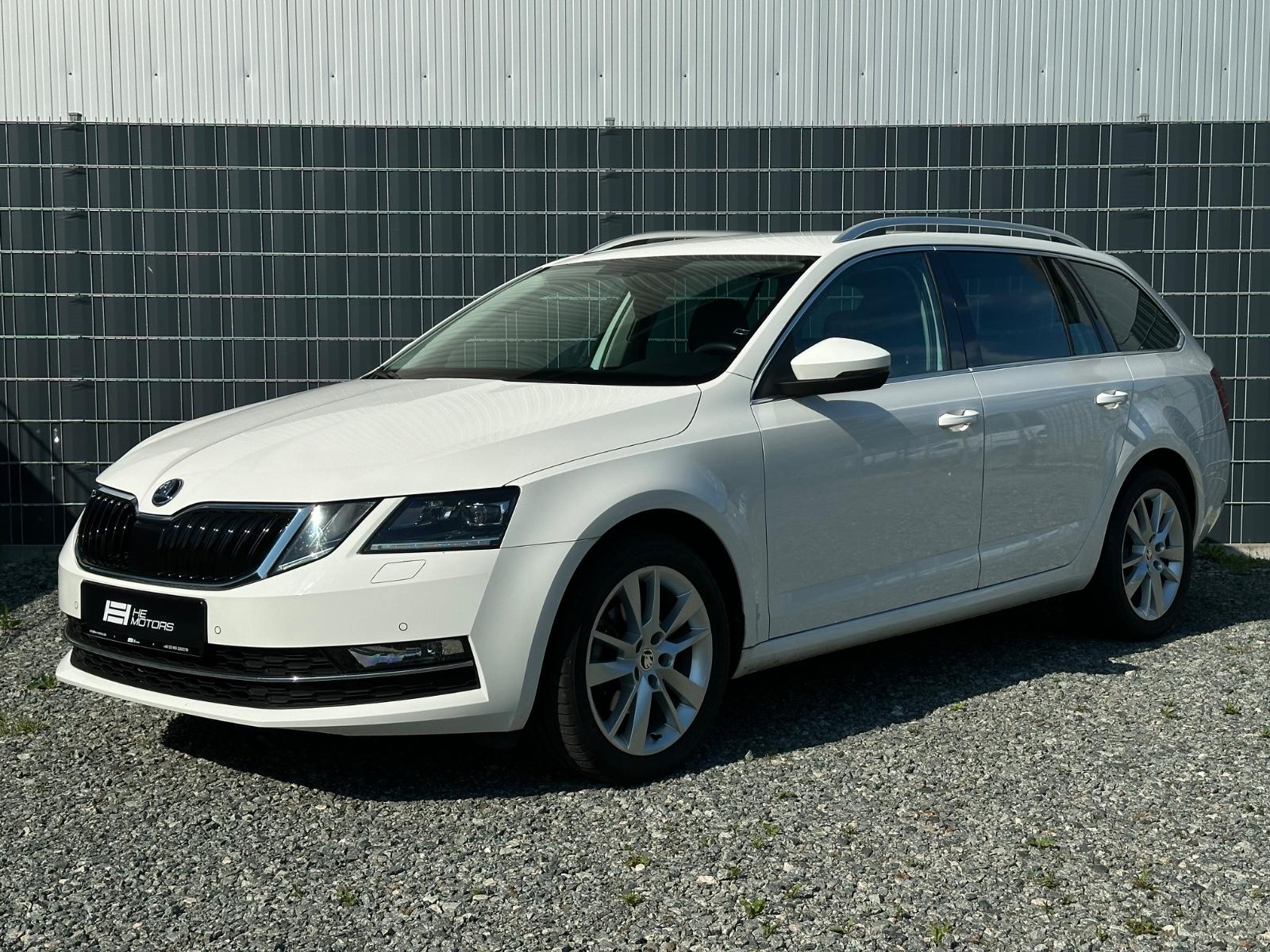 Skoda Octavia Combi Style DSG LED Navi PDC SHZ ACC
