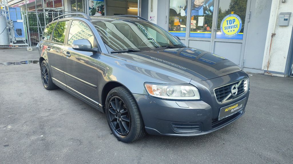 Volvo V50