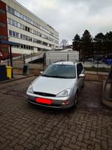 Ford Focus Automatik - Ford Focus aus 2001: Kombi