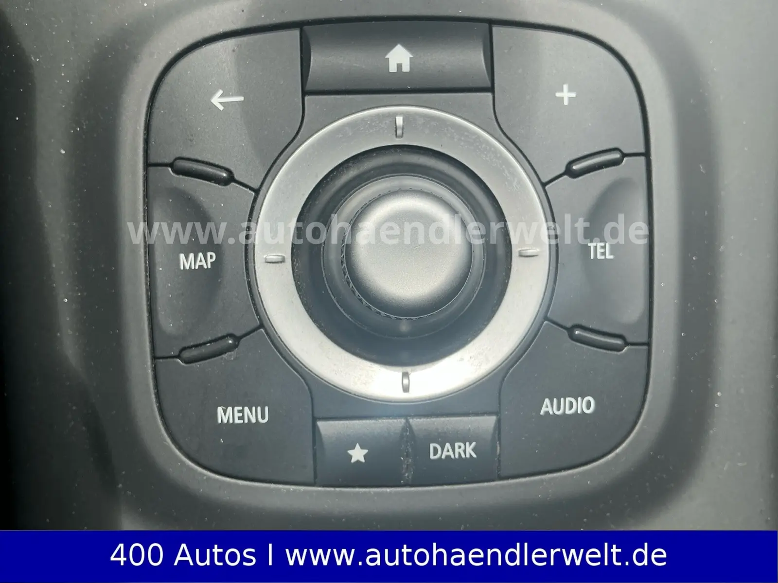 Renault Megane 2015 — photo 17