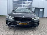 BMW 318 3 Touring *NAVI*TEMPO*PDC*SHZ*ALU*KLIMA - gebrauchte BMW Kombis