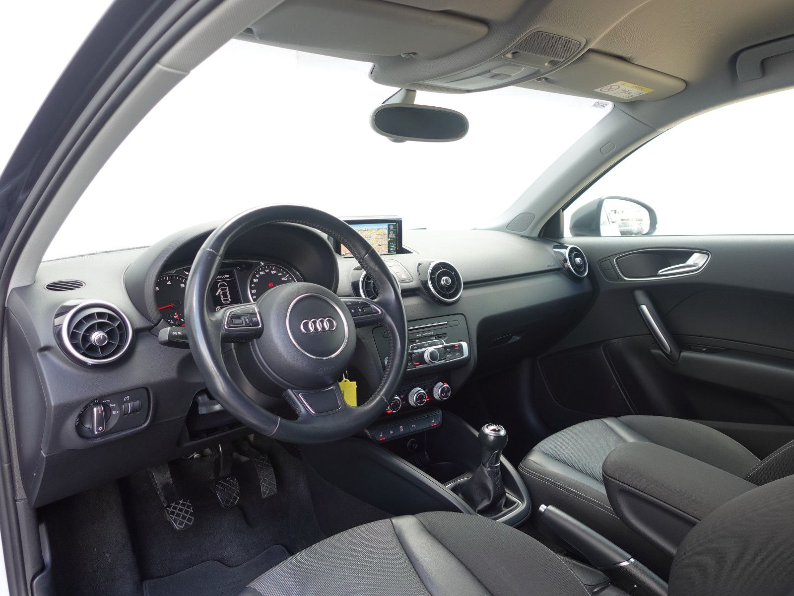 Fahrzeugabbildung Audi A1 sport ultra 1.0TFSI,Navi,Xenon,Sitzhzg,17"Alu