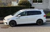 Volkswagen Touran 1.8 TSI DSG Highline R-Line 7-Sitzer DCC - Volkswagen Touran Gebrauchtwagen in Mülheim (Ruhr)