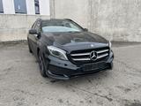 Mercedes-Benz GLA 200 ~ AMG Line ~ Night-Paket ~ Panorama ~ - gebrauchte Mercedes-Benz GLA 200 aus dem Jahr 2014