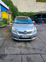 Toyota Verkaufe meine Auto. Toyota verso 1.8 Benzin - gebrauchte Toyota Verso aus dem Jahr 2012