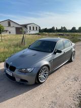 BMW M3 E90 | Infinitas Kompressor - BMW M3: Grau