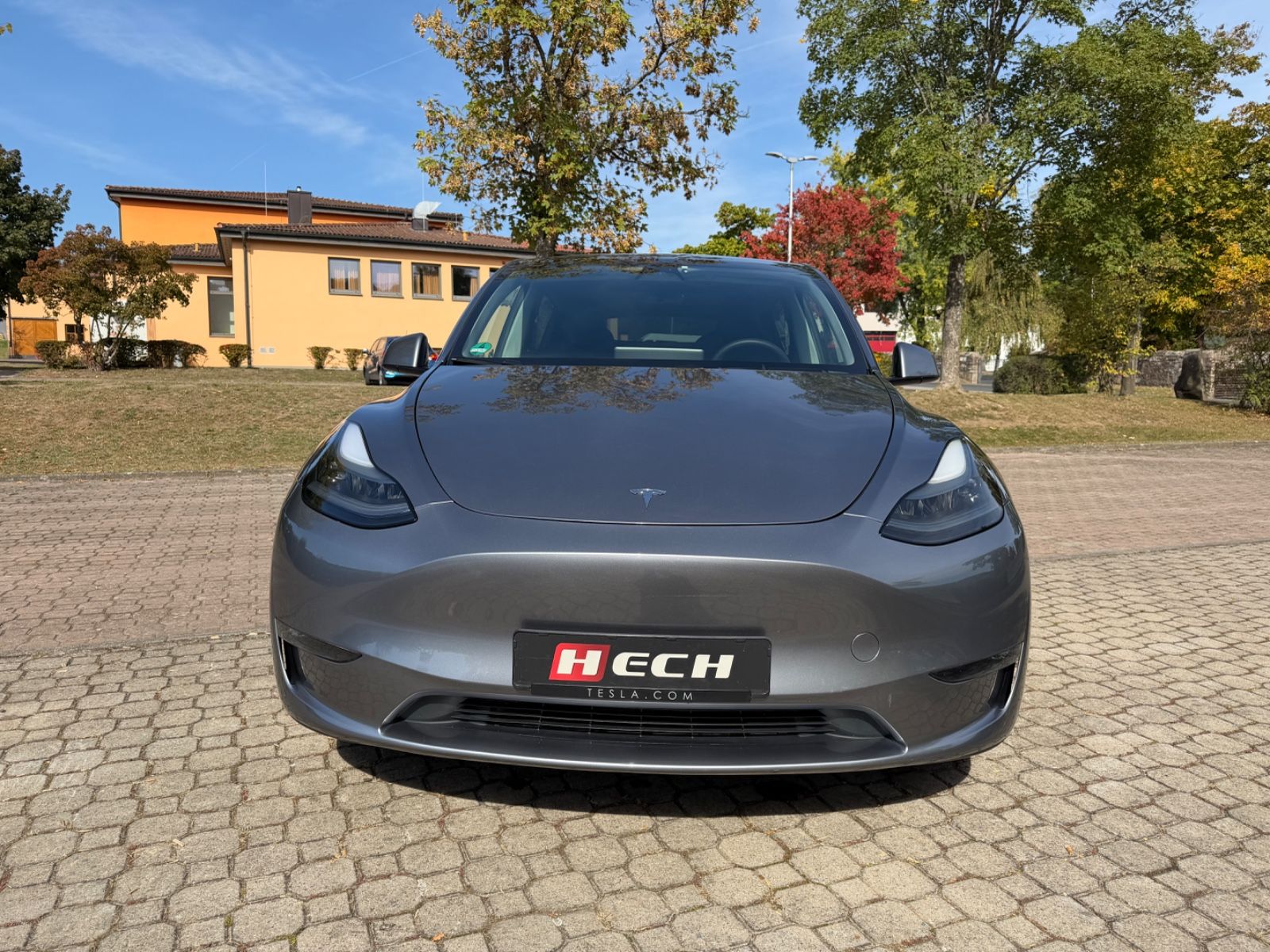 Tesla Model Y Long Range AWD Enh. Autop. AHK SOH 93,8% imagem 2