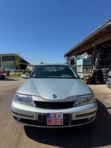 Renault Laguna Grandtour Emotion 1.8 16V Emotion - Renault Laguna mit Benzin-Antrieb: 1.8