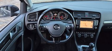 Volkswagen Golf - 12