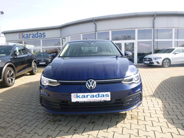 Fahrzeugabbildung Volkswagen Golf VIII 1,0 eTSI Life >AUT/NAV/LED/KAM/SHZ<