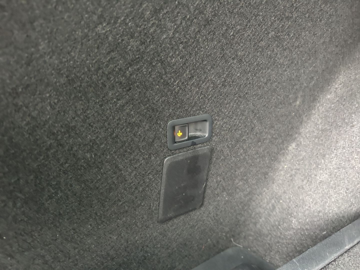 Leon Sportstourer Style 2.0 TDI 110kW AHZV, LED,