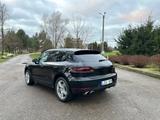 Porsche Macan S S - Porsche aus 2017