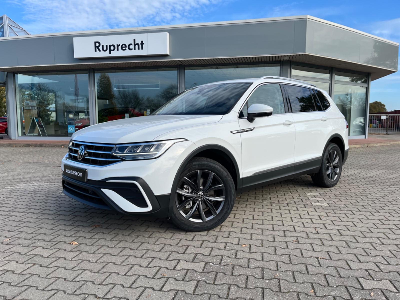 Volkswagen Tiguan Allspace Life DSG Navi App 7-Sitzer AHK