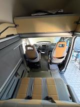 Mercedes-Benz Sprinter James Cook - James cook