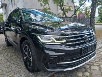 Volkswagen Tiguan - 2