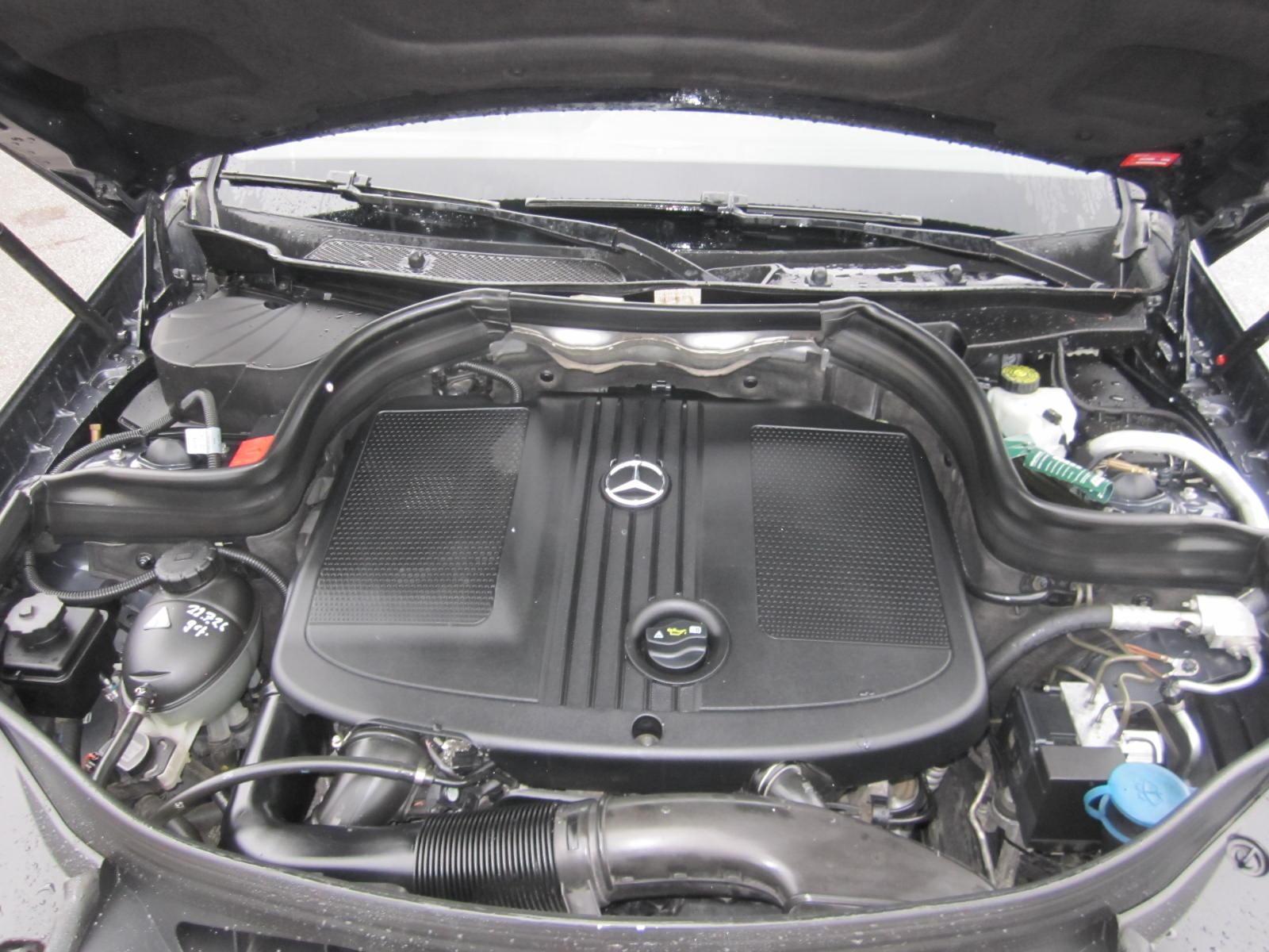 Mercedes-Benz GLK220 2012 — photo 15