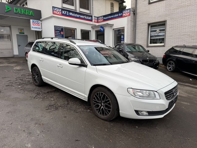 Volvo V70  2.4 D AWD *LEDER* AUTOMATIK* AHK*