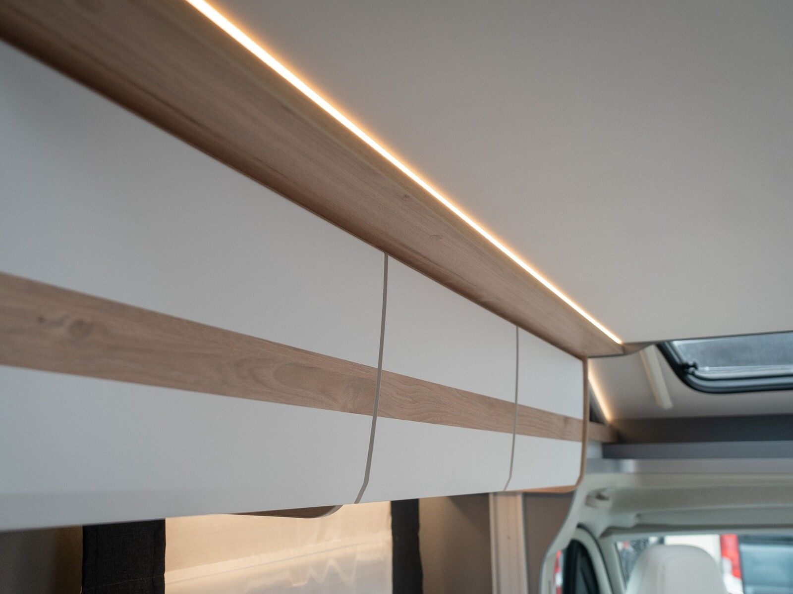 Fahrzeugabbildung Dethleffs Just Camp Active T 7052 EB Automatik*Hubbett