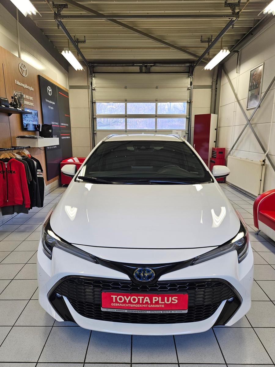 Toyota Corolla Touring Sports Hybrid Team D