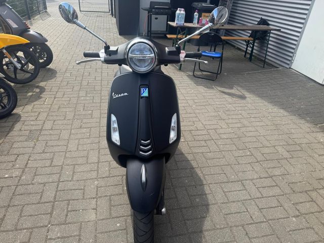Vespa Primavera 50 S 42 Euro/Monat**