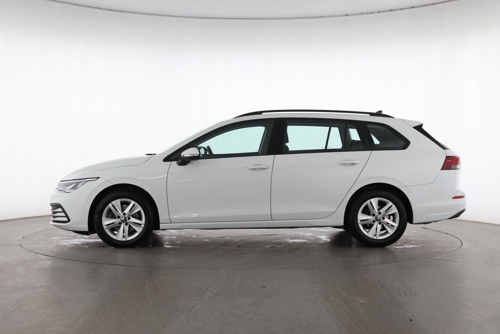 Volkswagen Golf VIII Variant 2.0 TDI DSG Life | NAVI | ACC