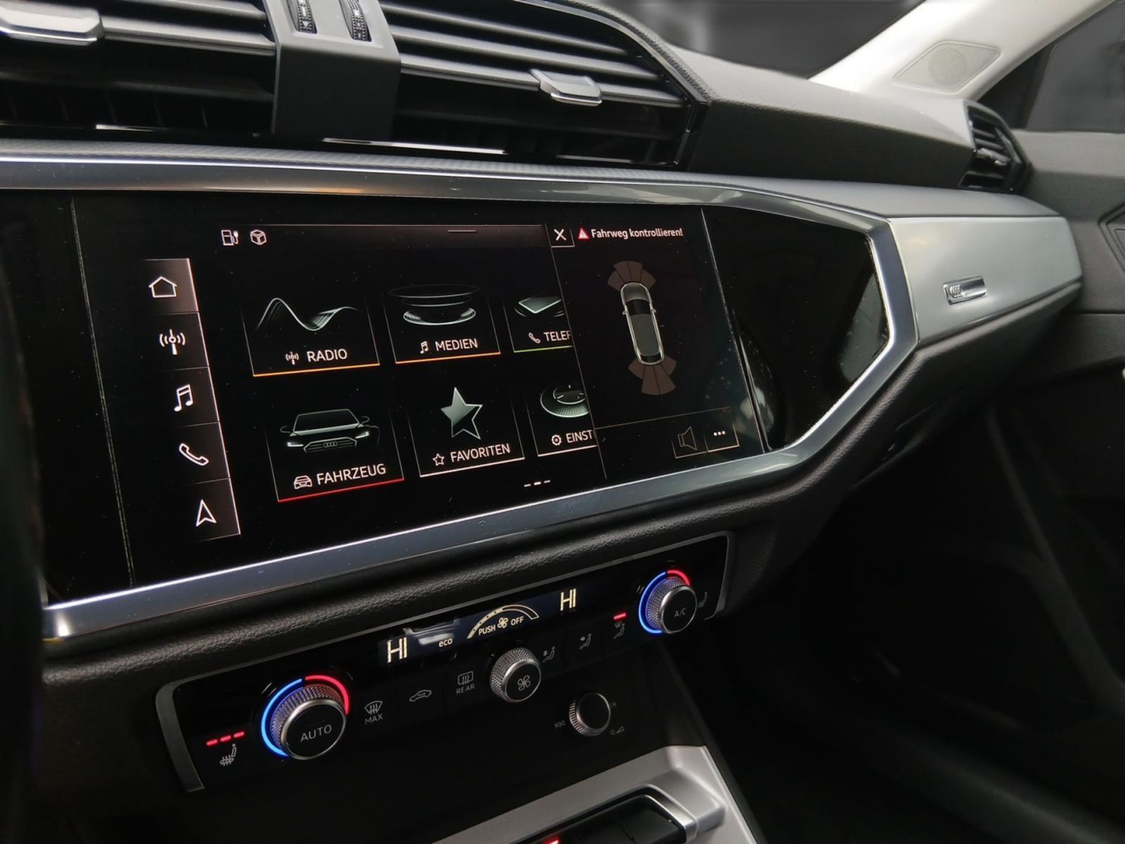 Audi Q3 - Bild 17