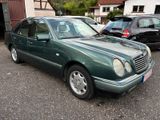 Mercedes-Benz E 230 Klimaautomatik