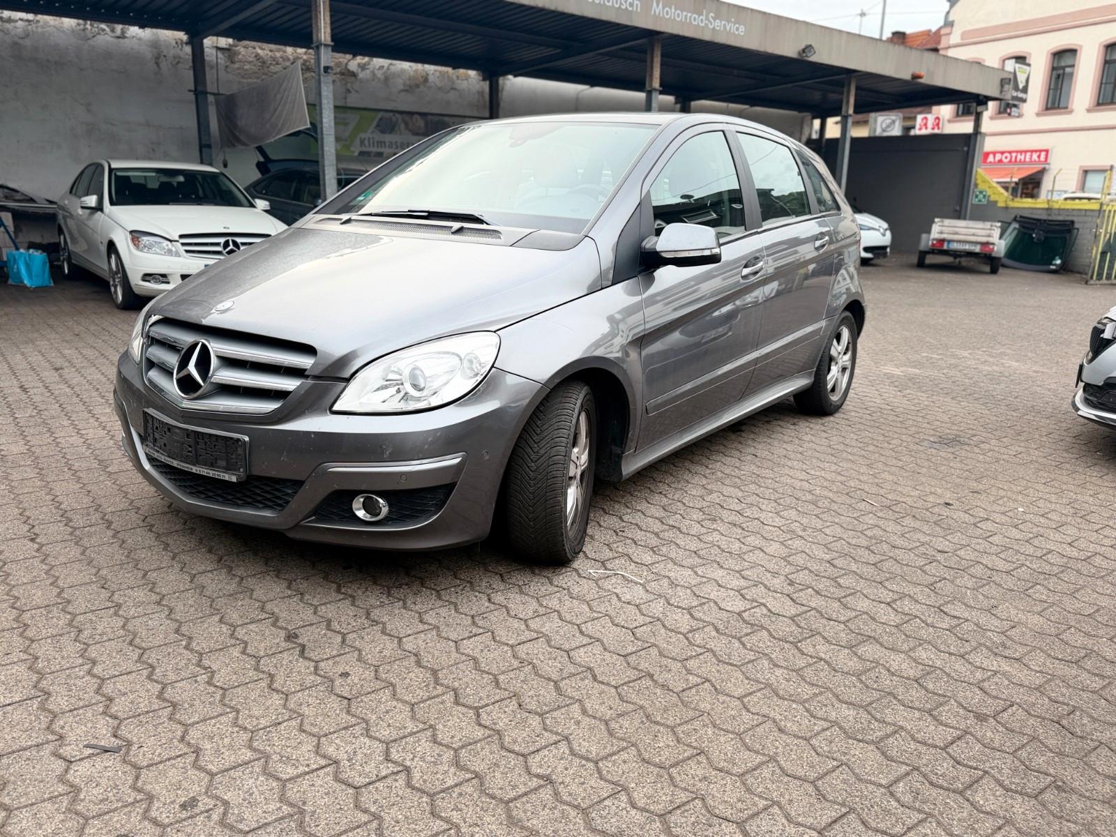 Mercedes-Benz B 180 B B 180 CDI