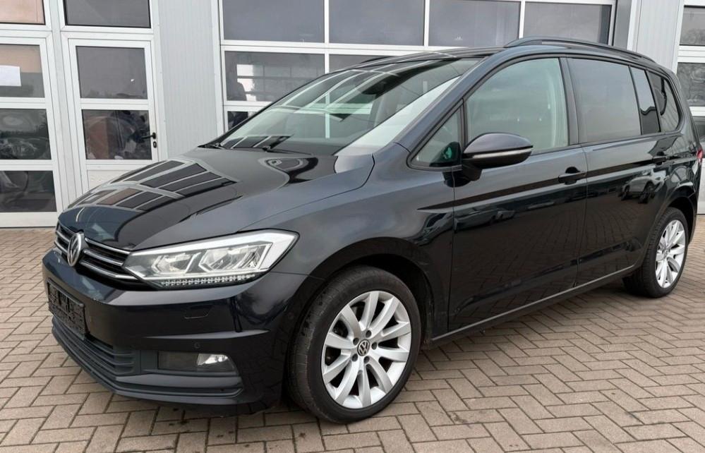 Volkswagen Touran 2.0TDI*DSG*7Sitzer*LED*Navi*Leder*