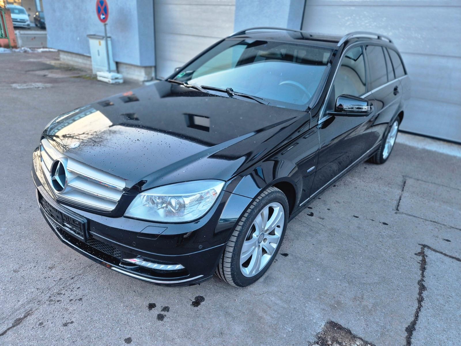 Mercedes-Benz C 200 C T-Modell C 200 T CGI  BlueEfficiency