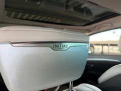 RENAULT Espace V Initiale Paris RENAULT Espace V Initiale Paris