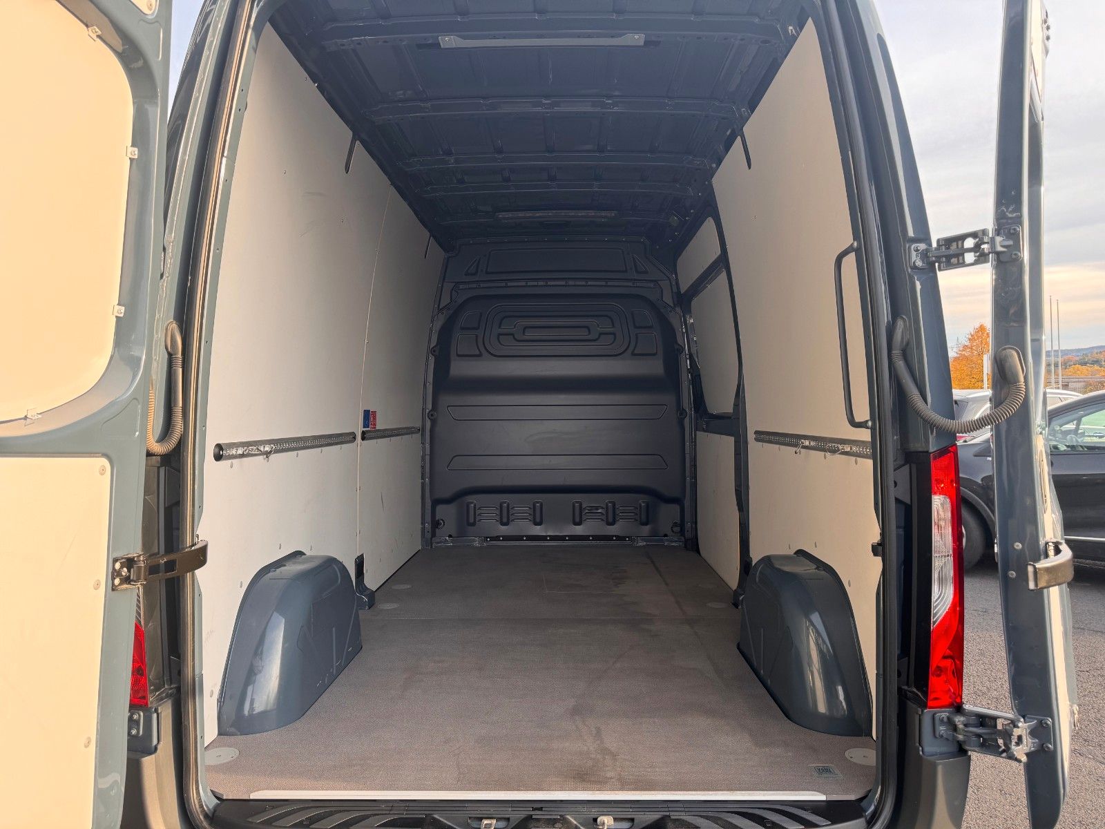 Fahrzeugabbildung Mercedes-Benz Sprinter 315 CDI Klima 360Kamera DISTRONIC LED