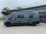 Challenger Family & Sport Van 5 Schlaf-&Sitzplätze, 18" Räd - Challenger Etagenbett Neu