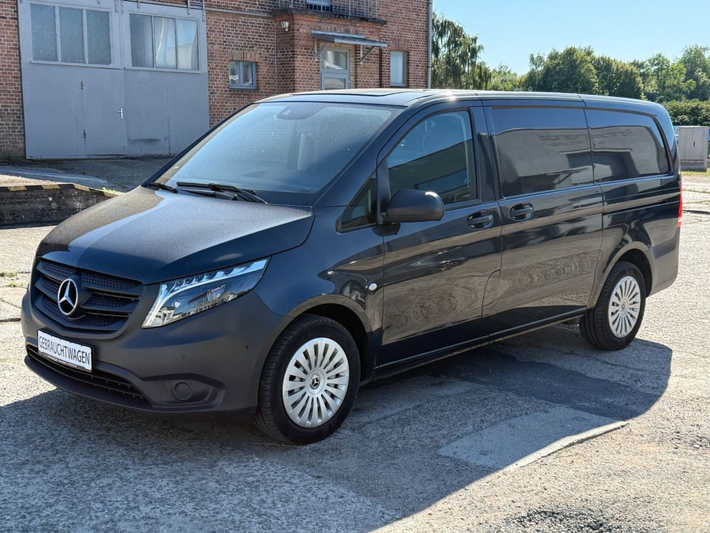 Image of Mercedes-Benz Vito