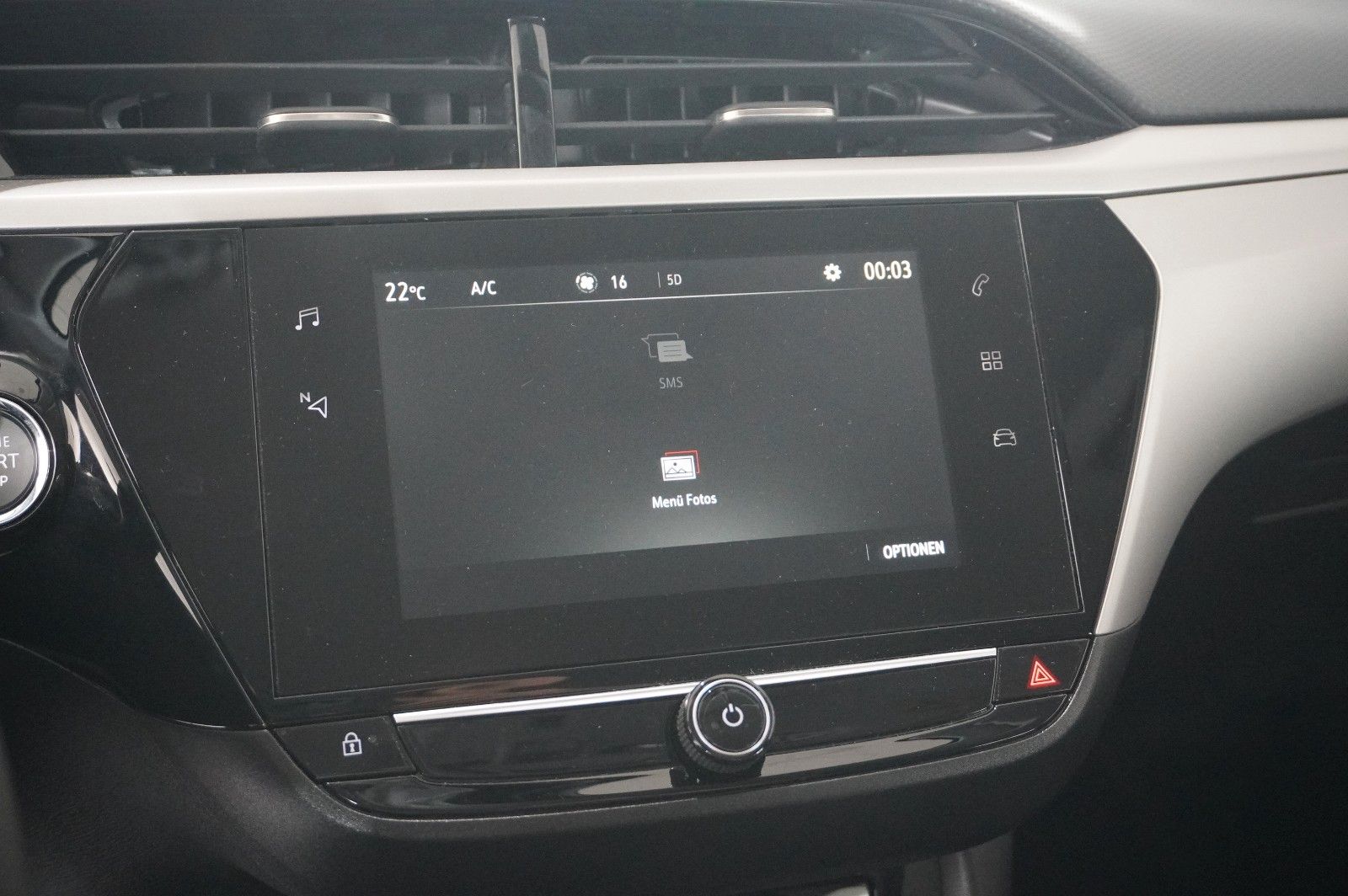 Fahrzeugabbildung Opel Corsa-e F EDITION 7KW NAVI/VIRT/TEMP/DAB/WÄRMEP.