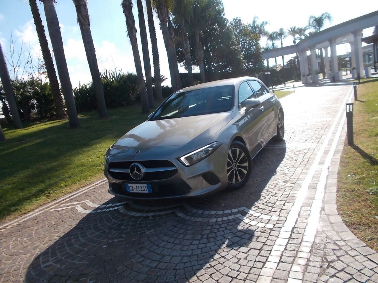 Mercedes-Benz A 180d Autom *FULL OPT.* da VETRIN