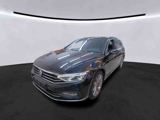 Volkswagen Passat Variant Elegance 4Motion*19Zoll*PANORAMA*