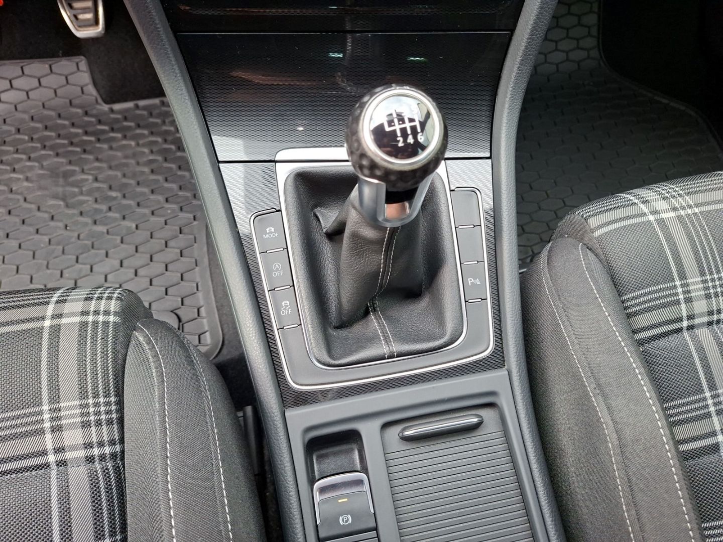 Golf VII Variant GTD 2.0 TDI *Navi*Xenon*