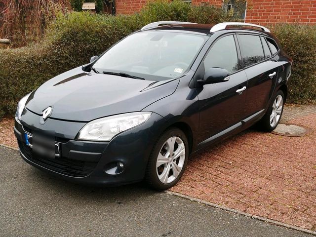 Renault Megane III Grandtour 1.9 DCi AHK