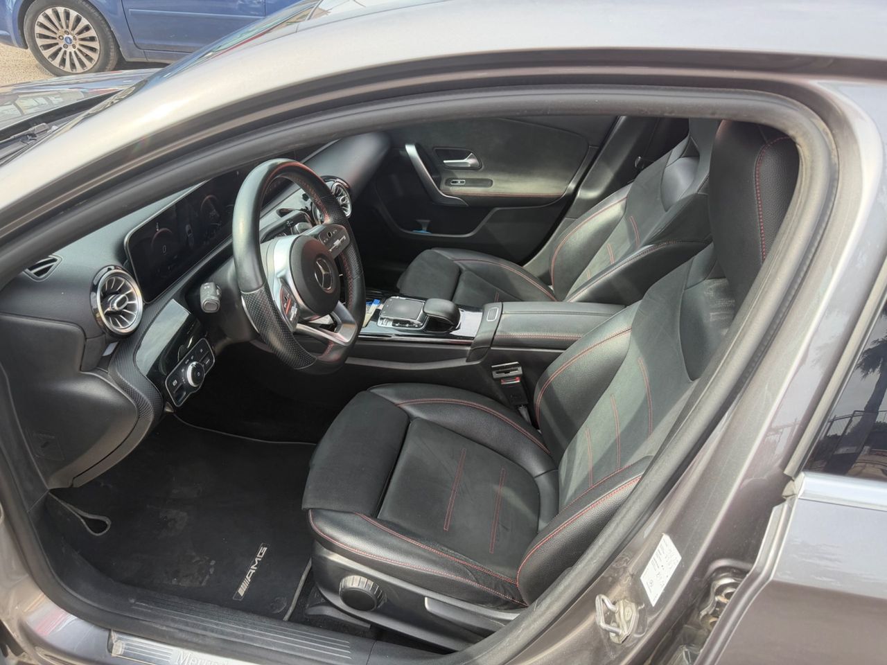 Mercedes-Benz Mercedes-benz A 180 200 Automatic Business Extra imagem 3