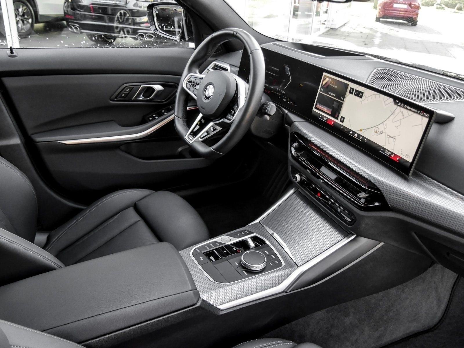 BMW 320d xDrive M SPORT+AHK+PANO+SHZ