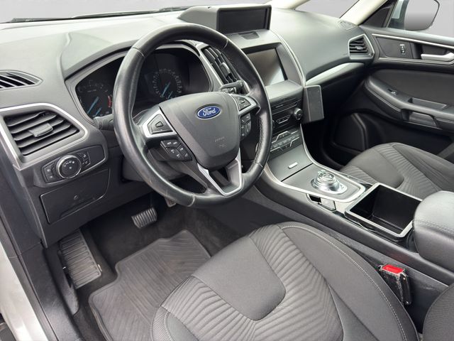 Fahrzeugabbildung Ford S-MAX 2.0 ECOBLUE Business+LED+Navi+Kamera+8fach